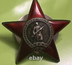Original WW2 1943 Soviet Russian Medal ORDER Of The RED STAR Low Number 323164