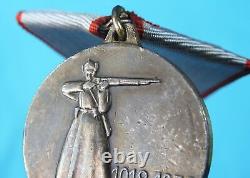 Soviet Russian Russia USSR WW2 Silver 20 Years PKKA Medal Order Award Badge