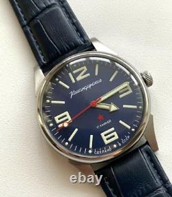 Vintage Vostok Watch Mechanical komandirskie Wrist USSR Russian Soviet Military